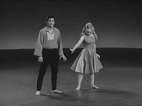 Karmon Singers & Dancers - Ez Va'Keves  & Bi'Fat ha'Kfar (1963)