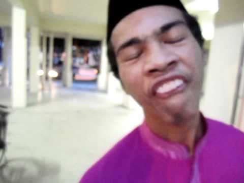 Give me ur cacat face.