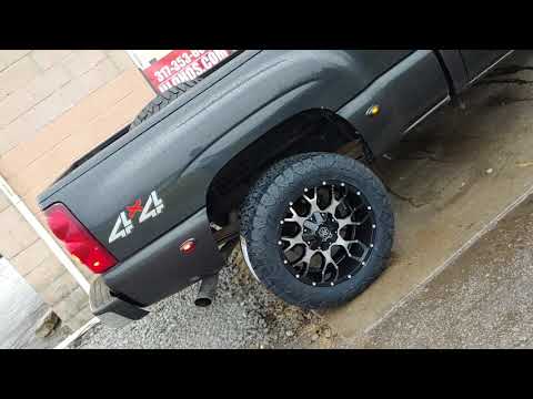 20" Mayhem warrior rims with amp terrain pro 285-55-20 on chevy 2500 8 lug offroad ulohos