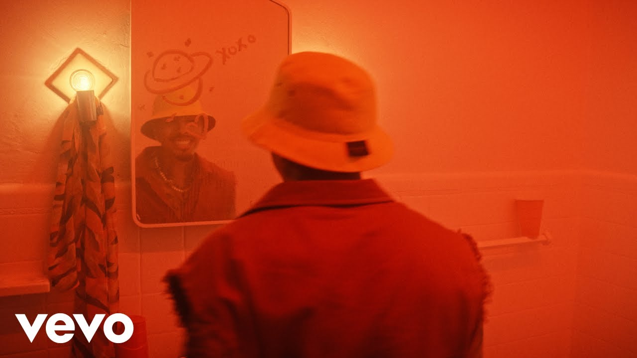 Rauw Alejandro, Lyanno, Brray - LOKERA (Official Video)