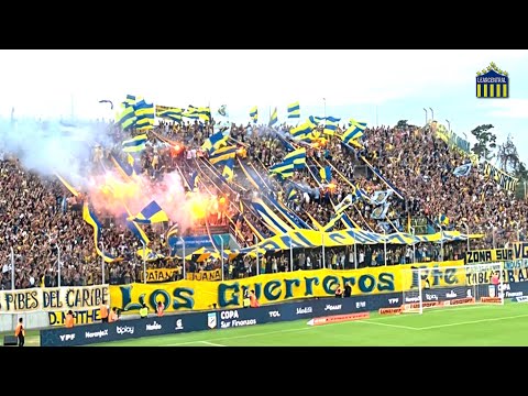 "RECIBIMIENTO ROSARIO CENTRAL VS INDEPENDIENTE RIVADAVIA EN SAN NICOLAS  - COPA DE LA LIGA 2024" Barra: Los Guerreros • Club: Rosario Central • País: Argentina