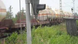 preview picture of video 'Freight Train 4059 in Venakontie level crossing, Iisalmi'