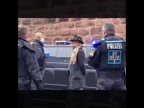 Frieden , Freiheit  keine Diktatur Demo in Kassel am 20 03 2021, #wirwerdenALLEdasein