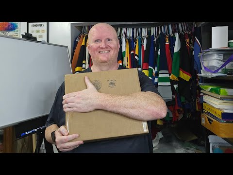 Unboxing jersey #3 of 3 from the box from benhsports. (Another beauty)