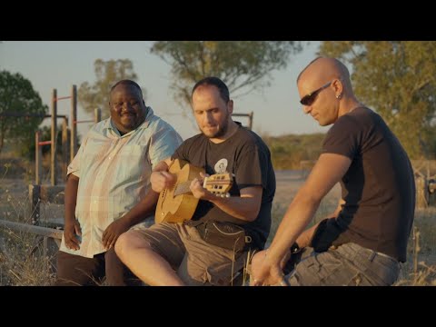 Ο Ζερόμ συναντά τους «Κοινούς Θνητούς» και τραγουδούν «Είμαι απ΄τα παιδιά» | ΕΡΤ