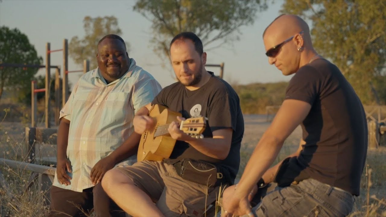 Ο Ζερόμ συναντά τους «Κοινούς Θνητούς» και τραγουδούν «Είμαι απ΄τα παιδιά» | ΕΡΤ