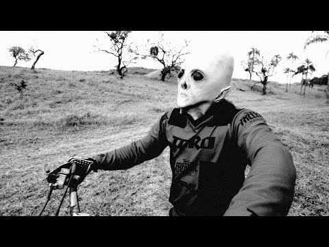 Surf Aliens - Coquetel Anunnaki (Clipe)