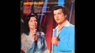 THE BED I'M DREAMING ON--LORETTA LYNN+CONWAY TWITTY