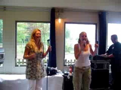 Esther Hart en Marlayne