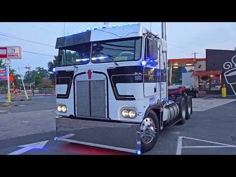 1984 Kenworth K100 Cabover Big Cam 400