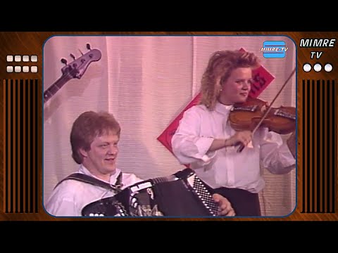 Annbjørg Lien &  Aage Sogns Gammeldansorkester fremfører "Kværnengsreinlender II" (1988)