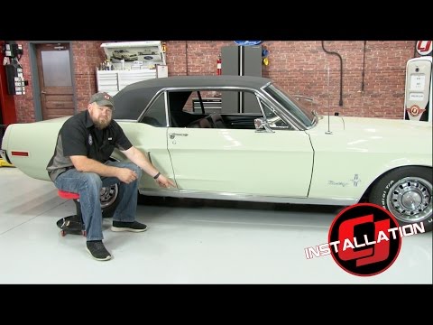 Rocker Panel Molding With Clips | 1967-1968 Mustang