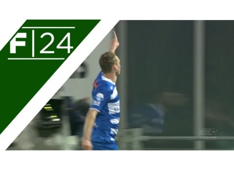 Stef Nijland with a great hit to score his second!