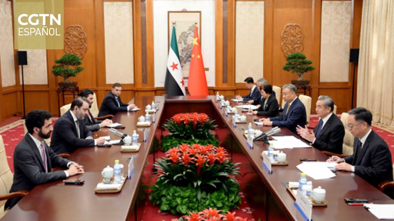 Cancilleres de China y Siria mantienen conversaciones en Beijing y emiten una declaración conjunta
