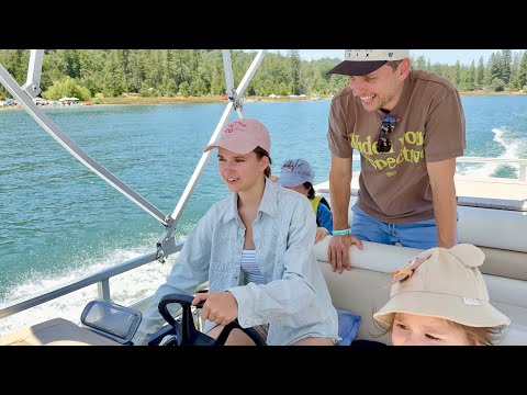Karolina Protsenko (16) Driving a Big Boat | Summer Lake Vlog