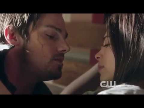 Beauty and the Beast 1x20 Vincent and Catherine morning anniversary #BATB