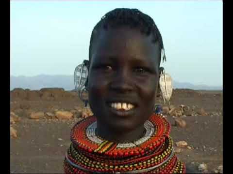 Vicente One More Time – Buscando Música – Desierto de Chalbi (Kenia)