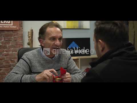 Nëntori i nimon axhës Basri me bo ni "kurdel" 🤣🤣🤣 - SchengenVisa - E43. Afërdita