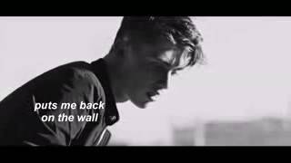Back on the wall(Lyrics)-Greyson Chance