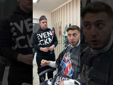 VICOSTEIN: Idem da šišam samo jednu dlaku😂 #shorts