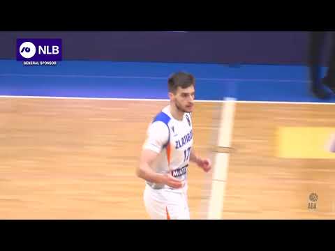 Marko Kovačević goes up for a powerful jam (Zlatibor Mozzart - Podgorica Bemax, 20.3.2025)
