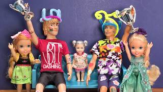 Father's Day surprise ! Elsa & Anna toddlers - Barbie dolls