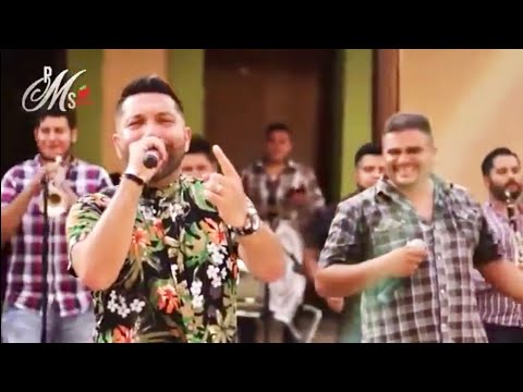 Charly Pérez Ft. Banda MV - Corazón De Oro