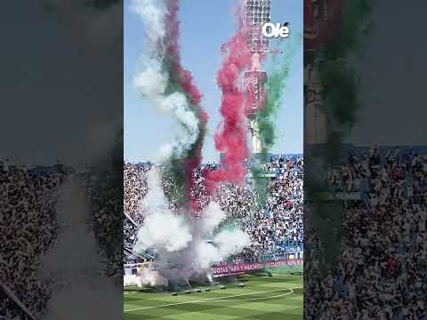 "" Barra: La Pandilla de Liniers • Club: Vélez Sarsfield • País: Argentina