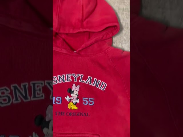 Vídeo relacionado con Disney Vintage Mickey Hoodie Atlético para niños, Athletic Heather, Medium