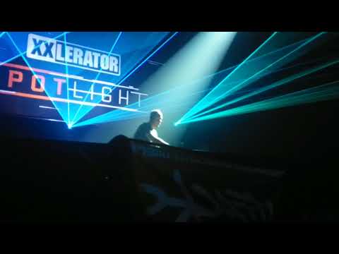 Xxlerator - Spotlight: Noisecontrollers great atmosphere