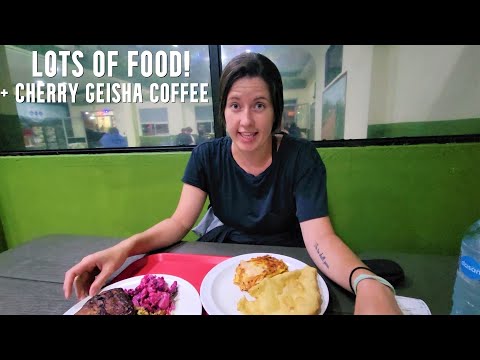 Eating our way through Boquete, Panama