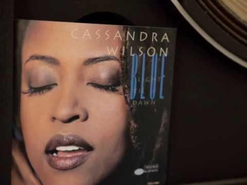 Cassandra Wilson - You Don't Know What Love Is