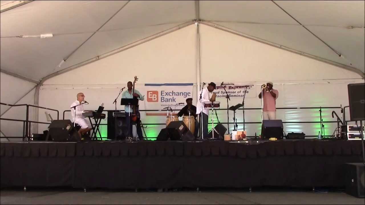 Promotional video thumbnail 2 for Carlitos Medrano & Sabor de mi Cuba