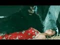 Shatrughan Sinha Saves Kimi Katkar Hum Se Na Takrana Action Scene