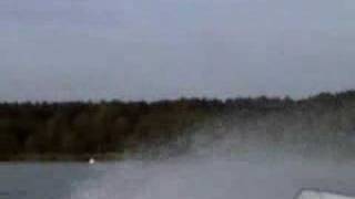 preview picture of video 'Wassersport Teupitz -2005- [ flo der Wellenbrecher ;-)]'