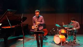 James Romaine 4tet - BACKYARD GROOVE by Kenny Garrett