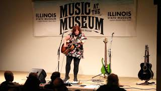 01 Suzie Vinnick - Walking By Myself