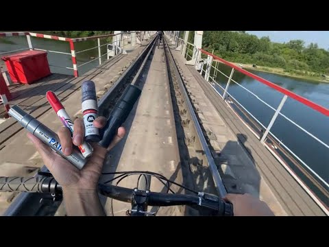 КАК Я РИСУЮ ГРАФФИТИ ПРОСТО КАТАЯСЬ НА ВЕЛИКЕ // TOKSE [BSK CREW]