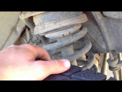 Rough Country Leveling Kit: 2001 Dodge Ram 1500 4x4