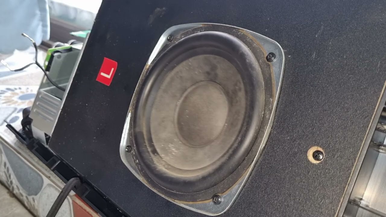 Naked Samsung Tower Speaker   Deep Bass Flex & Excursion