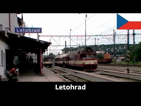 Spěšný vlak 1948 ve stanici Letohrad - 25.7.2011 [480p]