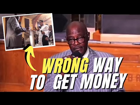 Marvin Winans SLAMS Woman For WRONG Way of Giving Money