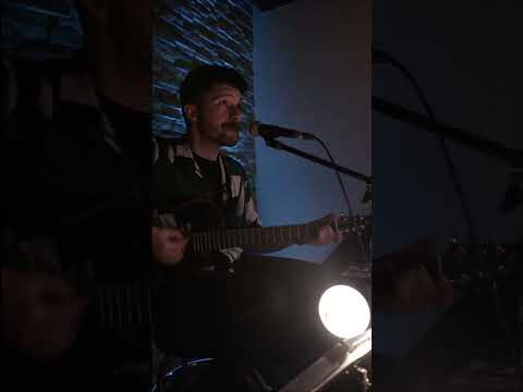 Aqui ao Luar - Xutos e Pontapés