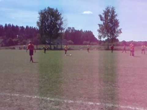 rzut wolny przeciwko KS Studzianki