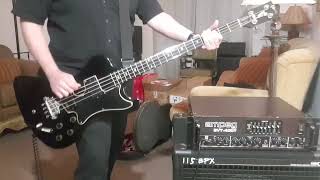 Video thumbnail for Some Nirvana Bass Riff / Great Combination! Gibson RD Artist Bass / Ampeg SVT400T / ProCo Rat 🤩 by OZKÄR STALIN
