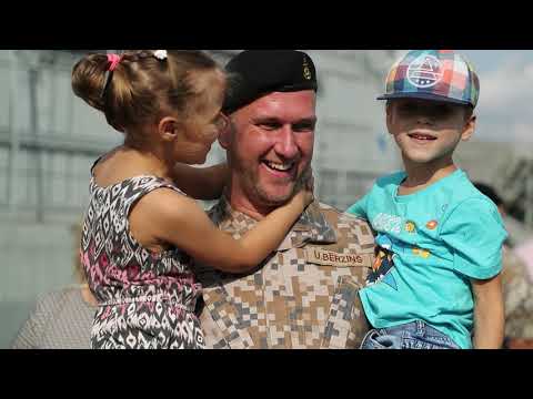 Karavīr, zemessarg, sveicam Tēva dienā !