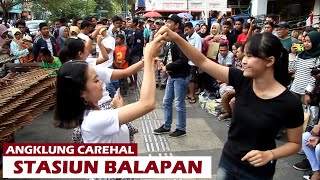 Download lagu Stasiun Balapan Versi Angklung // Cover Angklung Carehal ~ Angklung Malioboro Yogyakarta mp3
