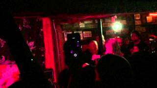Babes In Toyland "Jungle Train" live at Pappy and Harriet's 2.10.15