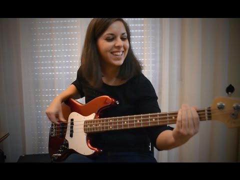 download lagu mp3 mp4 Bruno Mars Playing Bass, download mp3 Bruno Mars Playing Bass free downloadn, video klip Bruno Mars Playing Bass