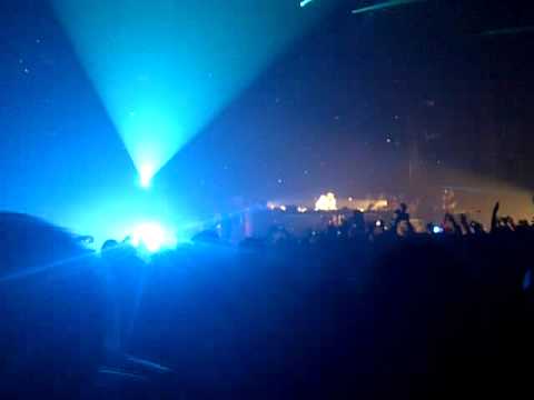 Gareth emery  intro @ beirut in trance around the world 400 (tatw400)